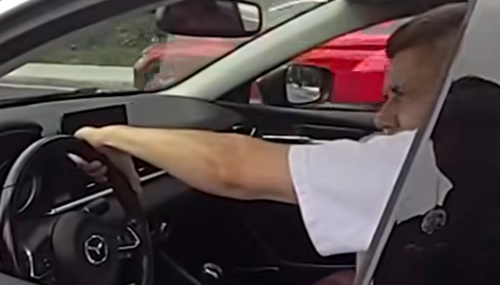Florida Driver Flees a Traffic Stop and Gets Arrested at Home Anyway, Because That's How It Always Goes