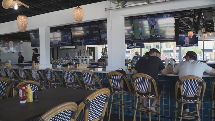 Jacksonville Beach considers pilot program to expand bars, restaurants for Jaguars games