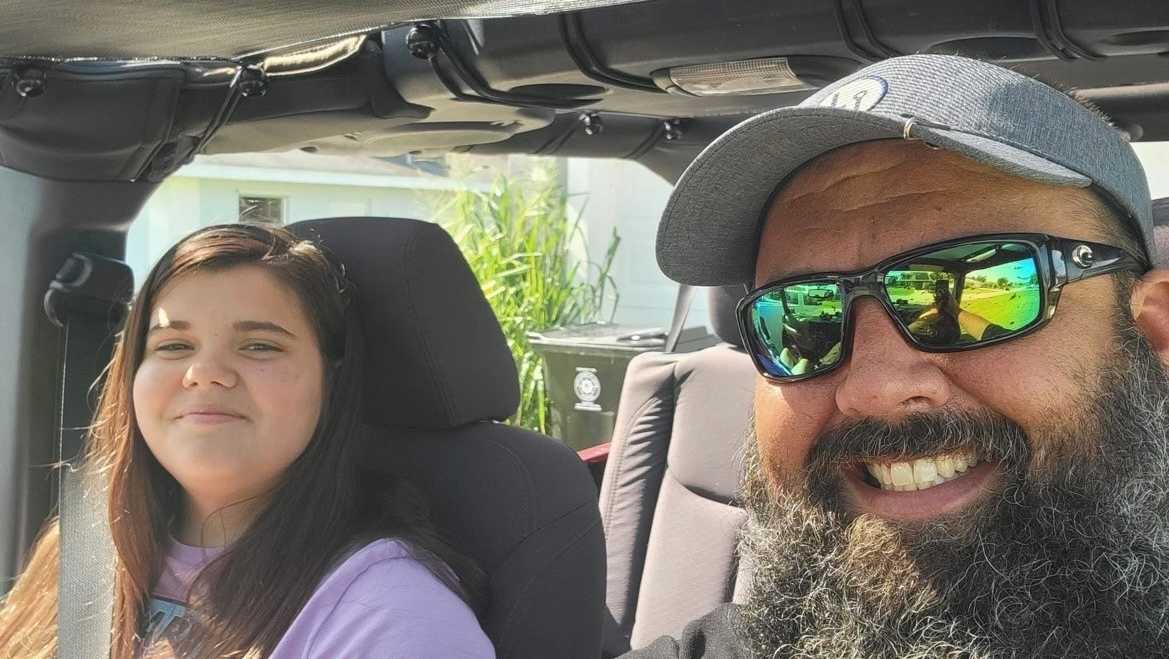 'He makes me smile every day': Sister remembers brother killed in Thanksgiving crash