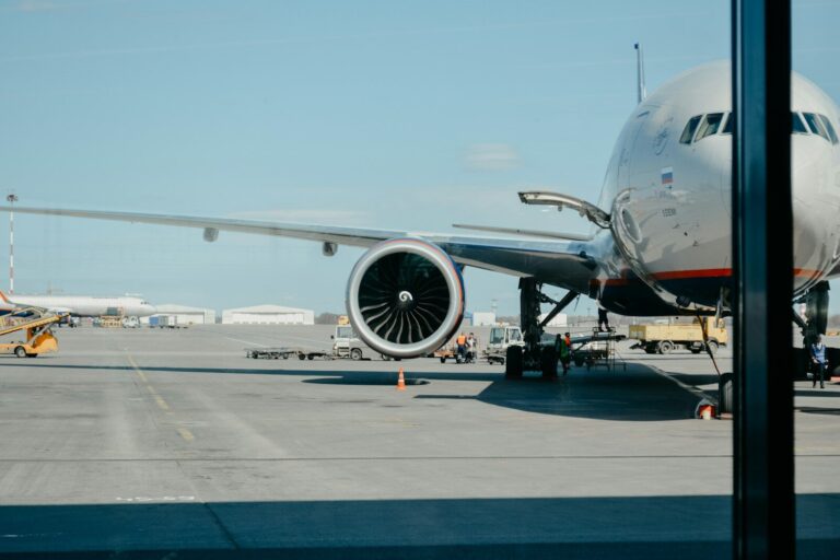 Orlando Police Investigate Delta Worker’s Death After Airport Tug Strikes Jet Bridge