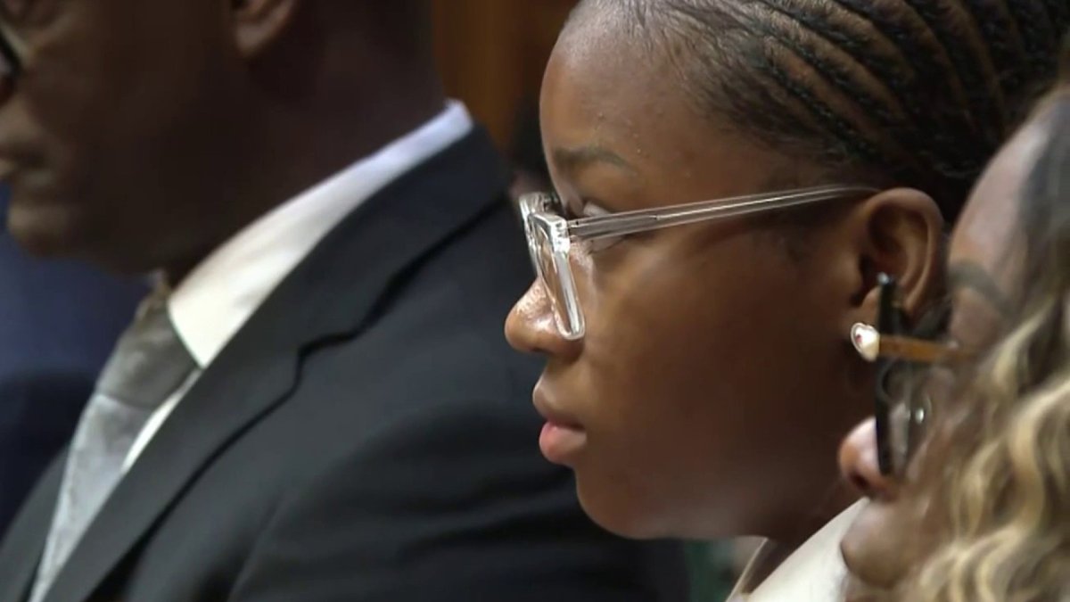 Miami teen sentenced to 17 years for boyfriend’s fatal stabbing – NBC 6 South Florida