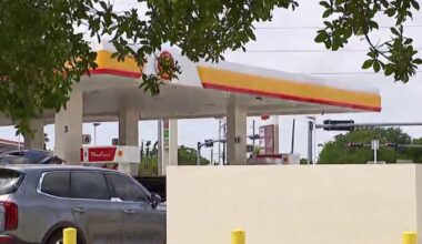 Man in critical condition after being stabbed in Miami-Dade County, deputies say – NBC 6 South Florida