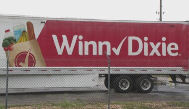 Jacksonville City Council approves $12M incentive deal with Winn-Dixie