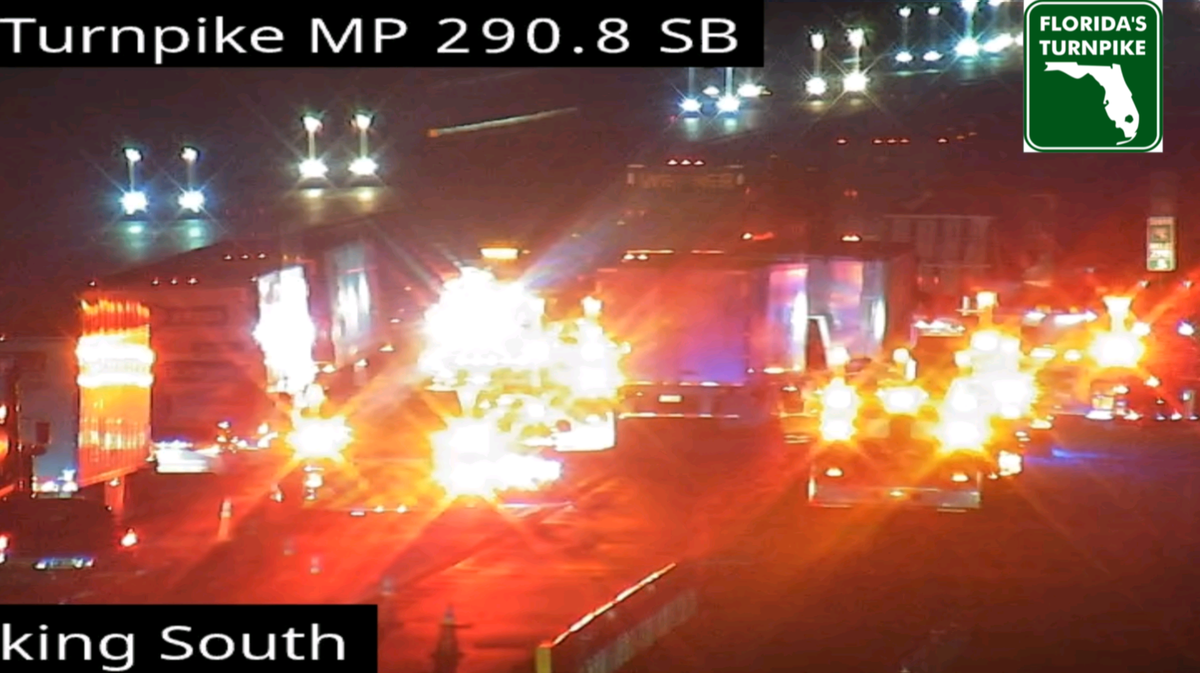 Crash closes several lanes on Florida's Turnpike in Leesburg