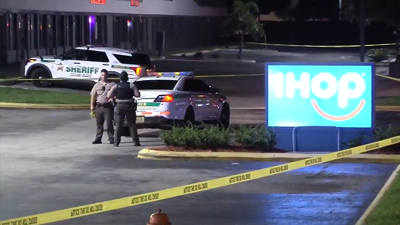 2 hospitalized in critical condition following shooting in Cutler Bay; investigation ongoing - WSVN 7News | Miami News, Weather, Sports
