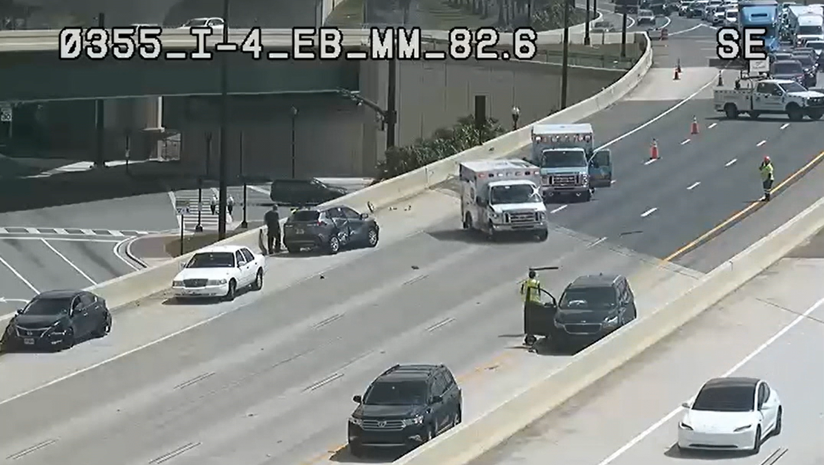 I-4 eastbound shut down in Orlando after crash