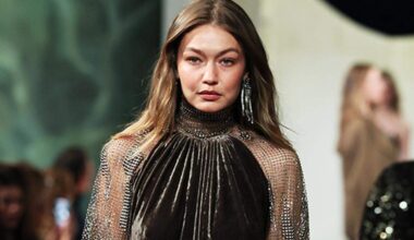 Supermodel Gigi Hadid spotted at a Miami mall. She wasn’t shopping