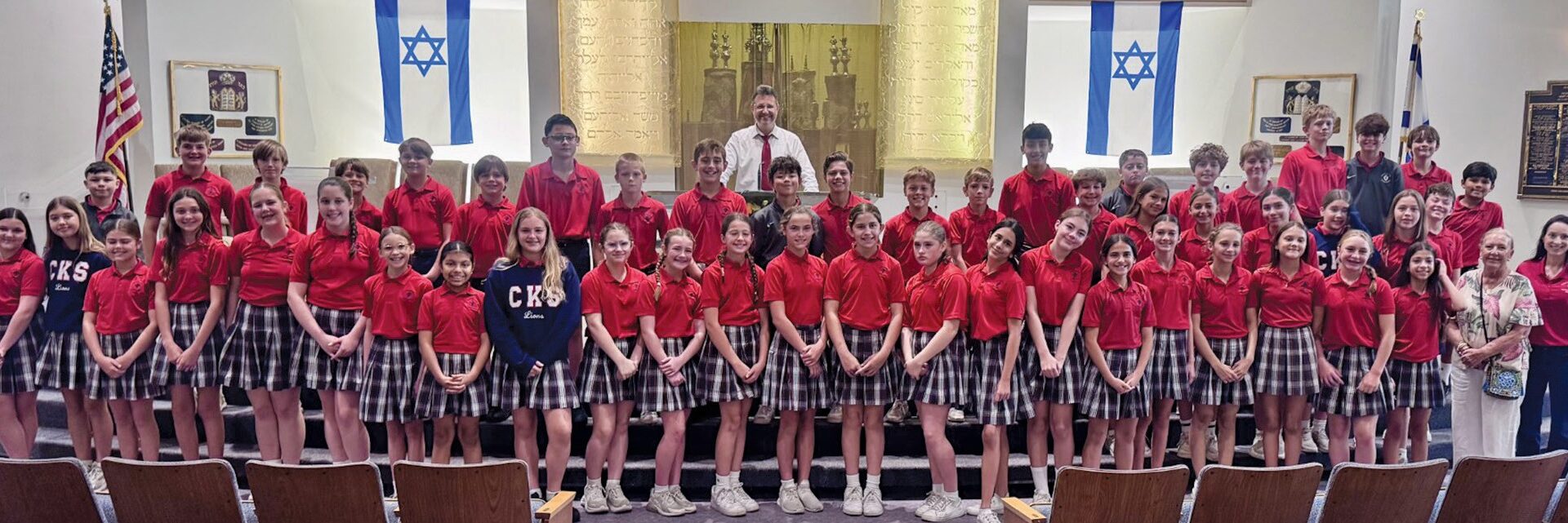 6th grade students from Christ the King Catholic School at Congregation Rodeph Sholom