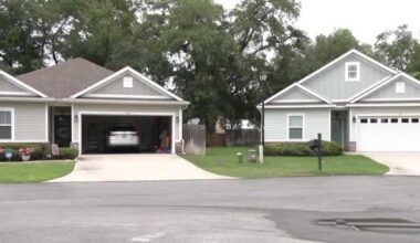 Florida Gov. Ron DeSantis proposes eliminating property taxes for homeowners. Here's how