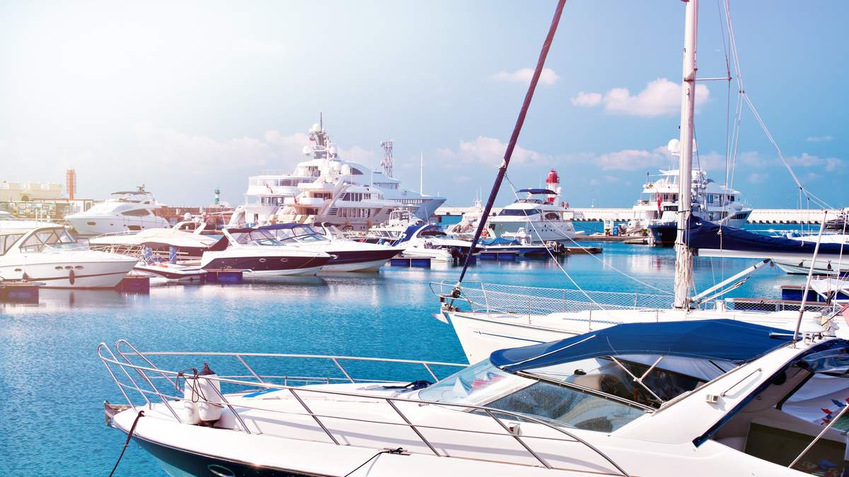 Man Arrested After Claiming He Was Holding Miami Yacht For Trump | NewsRadio WIOD
