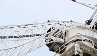 Crane Collapse In Hialeah Neighborhood Nearly Hits Homes | NewsRadio WIOD
