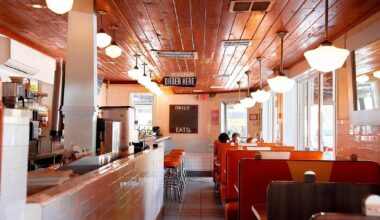 Longtime Tampa diner to close for brand refresh
