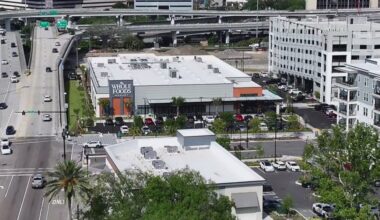New Whole Foods opens in Brooklyn area of Jacksonville