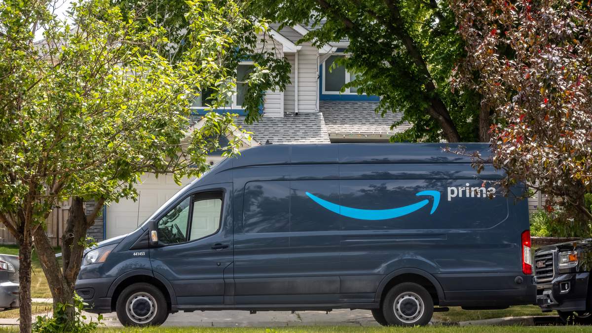 Fort Pierce To Get Amazon Distribution Center | NewsRadio WIOD
