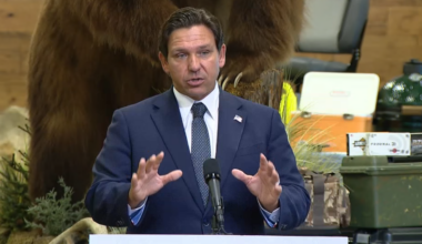Gov. DeSantis, FWC holding news conference in Fort Myers | Lee County
