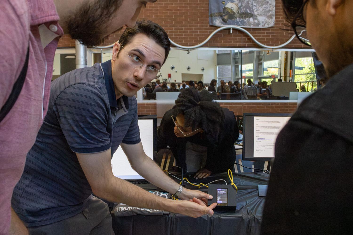 Engineering, computer science seniors showcase innovative projects ahead of graduation | News