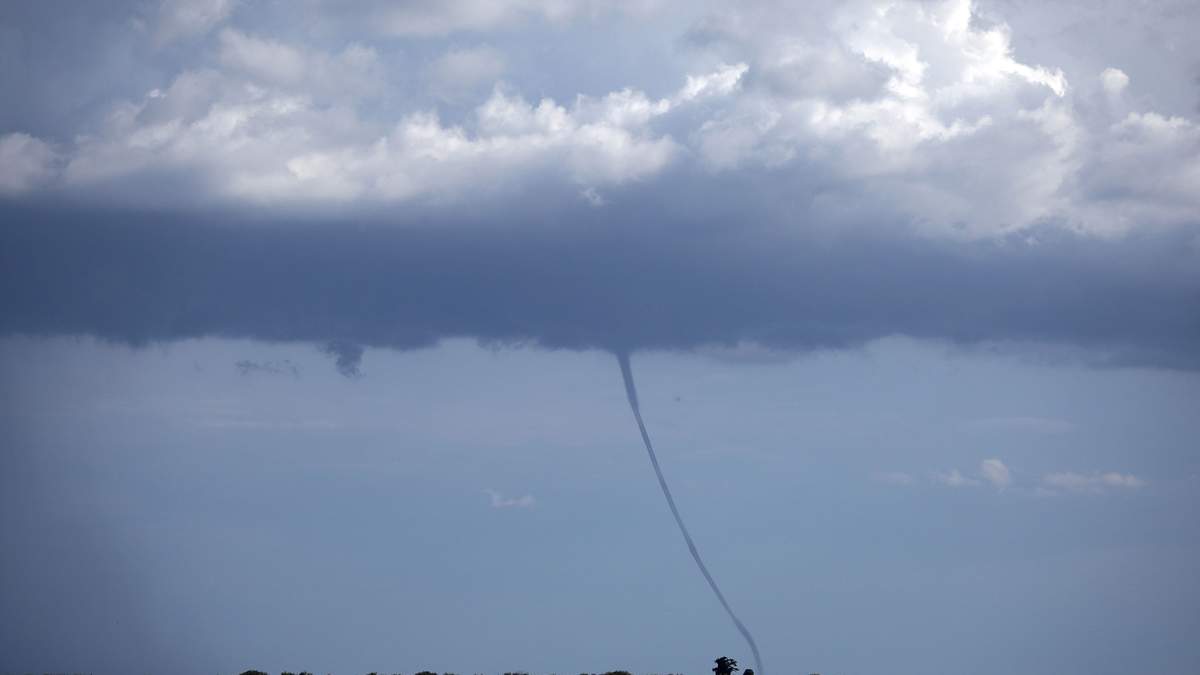 Tornado Watch issued for Tampa, Orlando & Central Florida Saturday