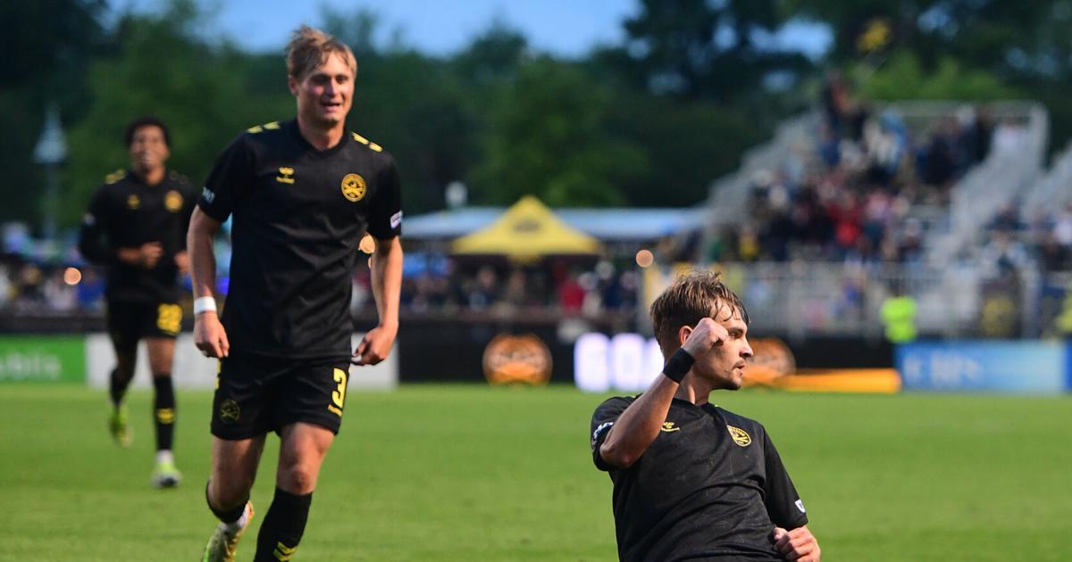 Colton Swan scores twice as Charleston Battery earns win