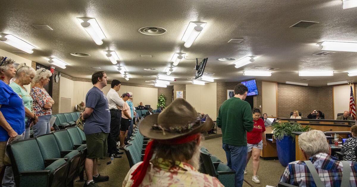 Fort Myers debates ICE 287(g) agreement and state conflict | Lee County