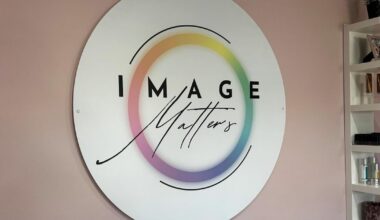 Fort Myers image consultant helps clients find their best colors and style | Lee County