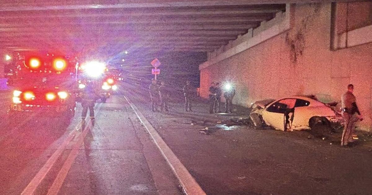 Car plunges off I-95 overpass | St. Lucie County