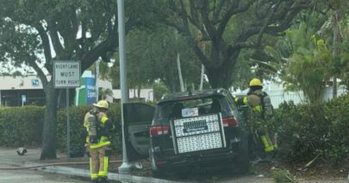 Caught on Camera: Fiery car crash blocks EB Cape Coral Parkway lanes | Lee County