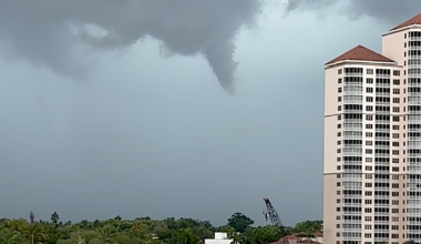 Funnel cloud spotted near Downtown Fort Myers, tree damage seen | Lee County