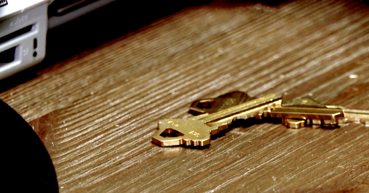 Unregulated locksmith industry in Florida faces scrutiny from professionals and customers | Lee County