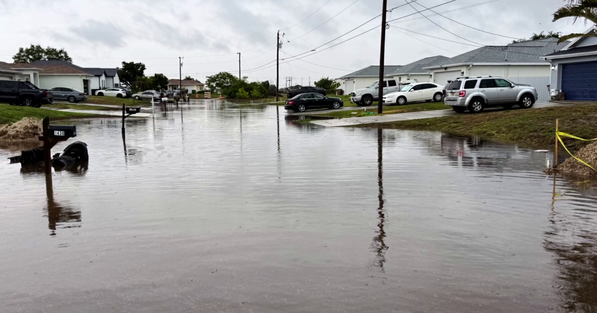 Cape Coral residents say streets still flood after $33K utility project | Lee County