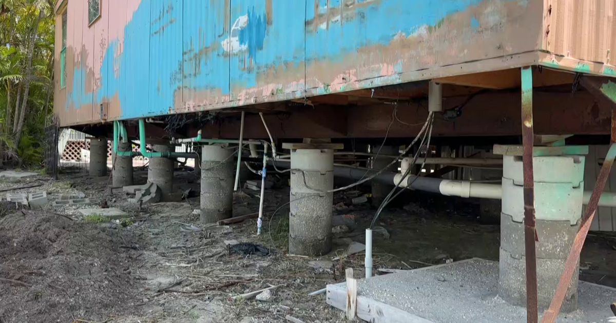 Matlacha homeowner cited for unpermitted work done by previous owner | WINK Listens