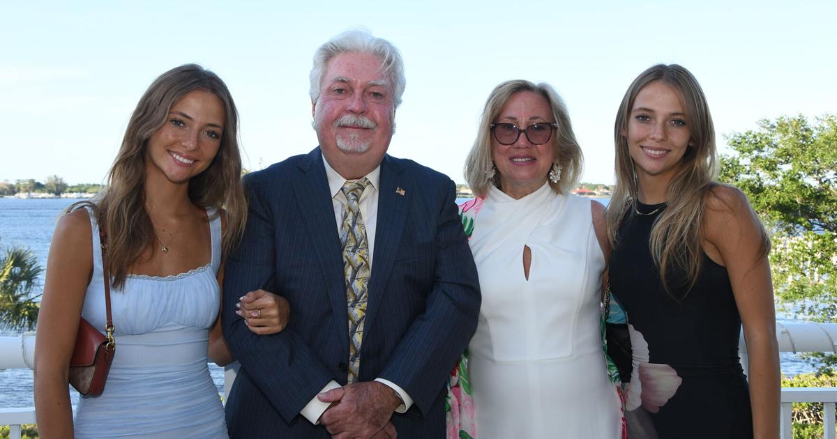 ‘Charlie and the Chocolate Factory’ gala raises $200K for Martin schoolsEducation Foundation of Martin County’s sold-out Bids for Kids fundraiser benefits local students, teachers and schools |