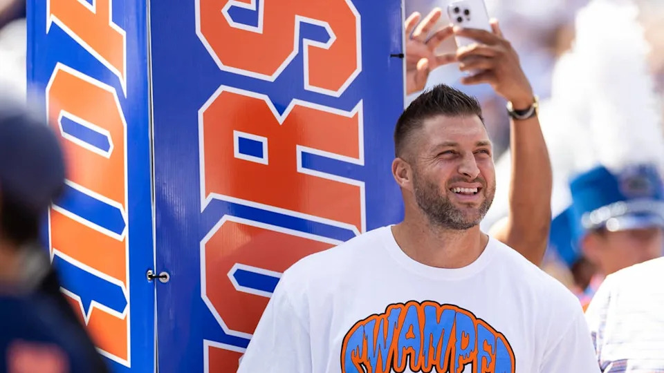 Former Florida Gators quarterback Tim Tebow (15).Matt Pendleton-Imagn Images