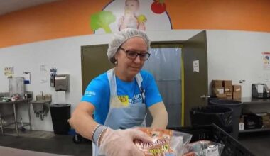 Volunteer donates 300 hours to Second Harvest Food Bank just this year