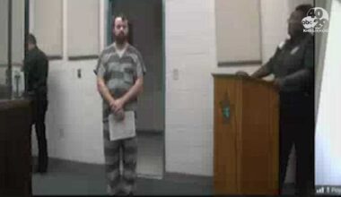 Joseph Duggar appears in Florida court on molestation charge