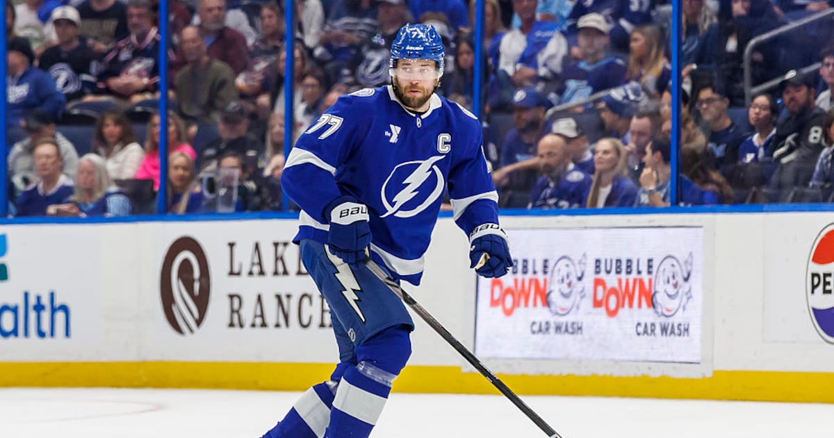 Tampa Bay Lightning D Victor Hedman skates with scratches ahead of Game 7