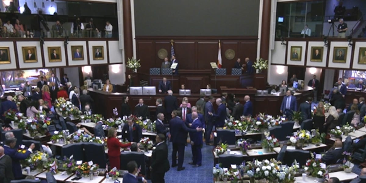 Florida lawmakers pass millions for education, partial raises for state workers
