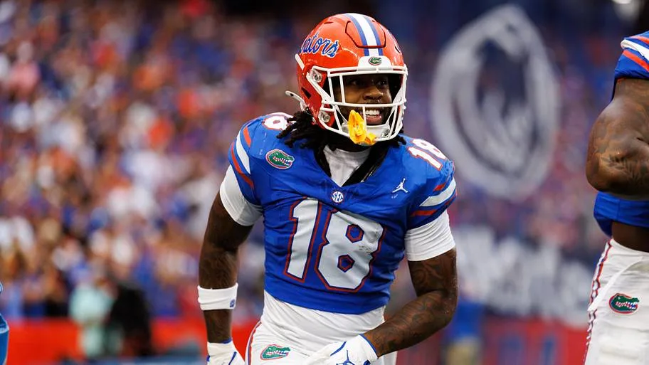 Florida Gators defensive back Bryce Thornton