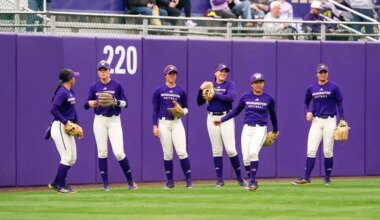 Washington Huskies fall 3-1 to South Florida in NCAA Tournament