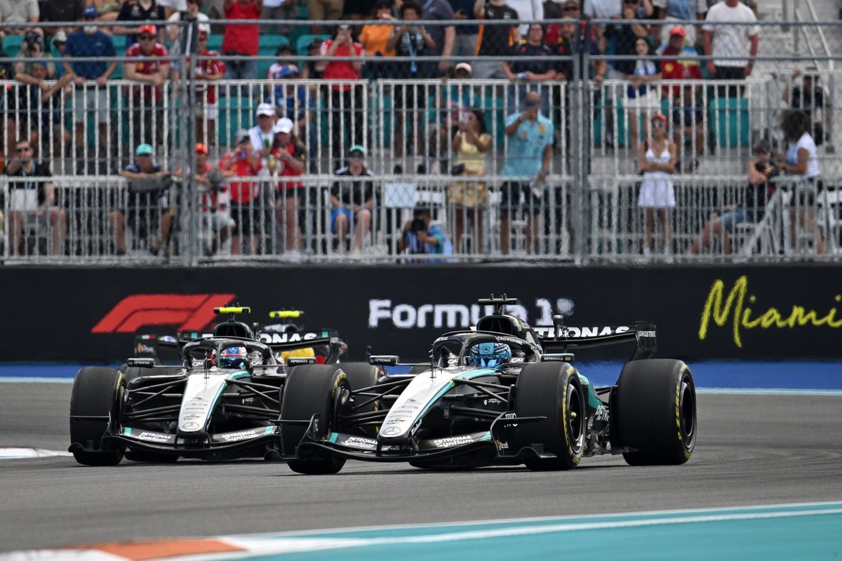 Why George Russell is behind Kimi Antonelli at F1 Miami GP