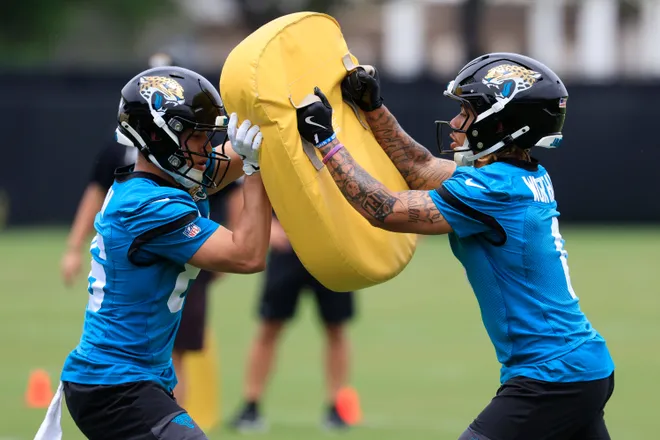 Jacksonville Jaguars wide receiver Trebor Peña (86), left, and wide receiver Michael Wortham (0) drill during rookie minicamp at the Miller Electric Center, Saturday, May 9, 2026 in Jacksonville, Fla. Today was the second of a three day camp concluding Sunday.