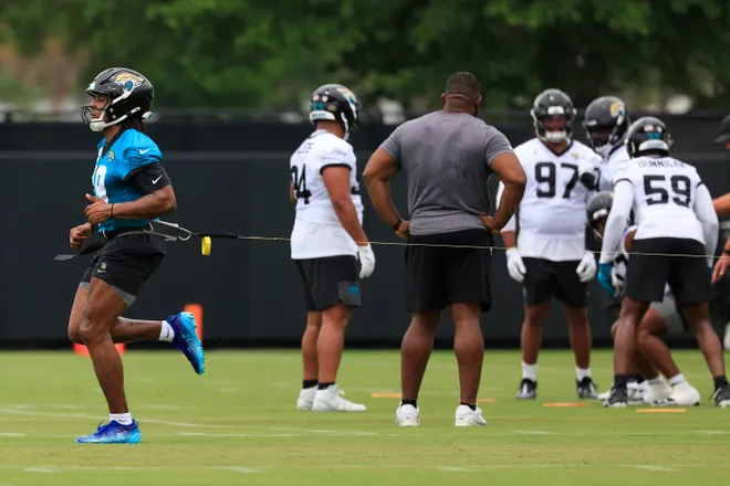 Jacksonville Jaguars wide receiver Josh Cameron (19) runs with tetherd resistance during rookie minicamp at the Miller Electric Center, Saturday, May 9, 2026 in Jacksonville, Fla. Today was the second of a three day camp concluding Sunday.
