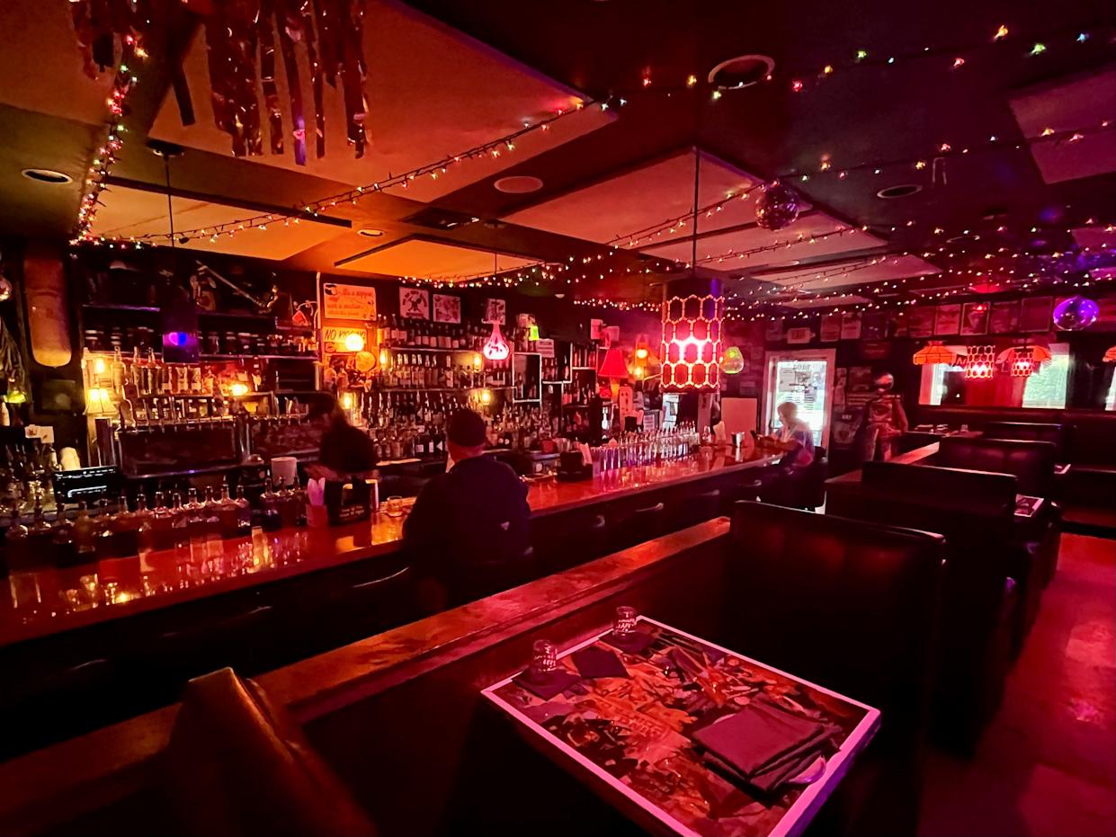 Nice Guys in Cape Coral is one of our favorite places in Southwest Florida.