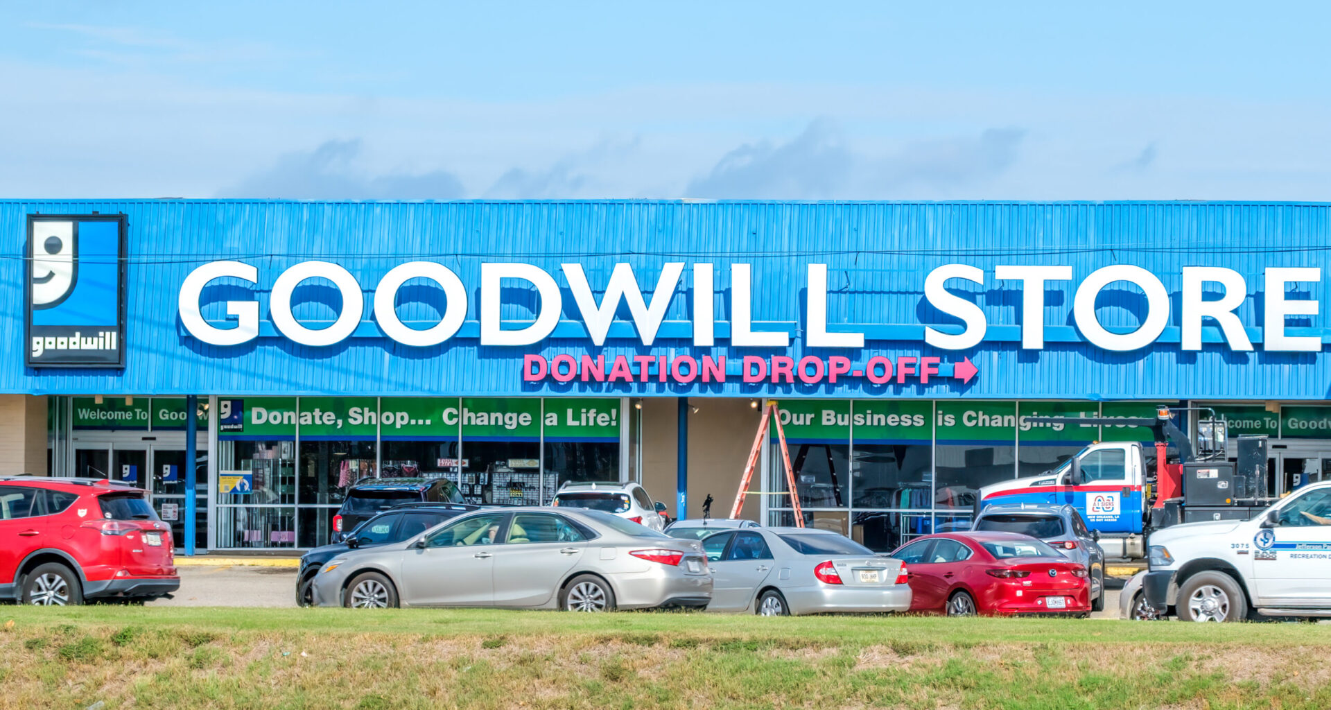 Goodwill SWFL receives $12,500 grant from Fifth Third Foundation