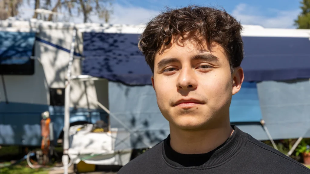 Jacksonville native Alex Monteagudo fathoms his bright college years