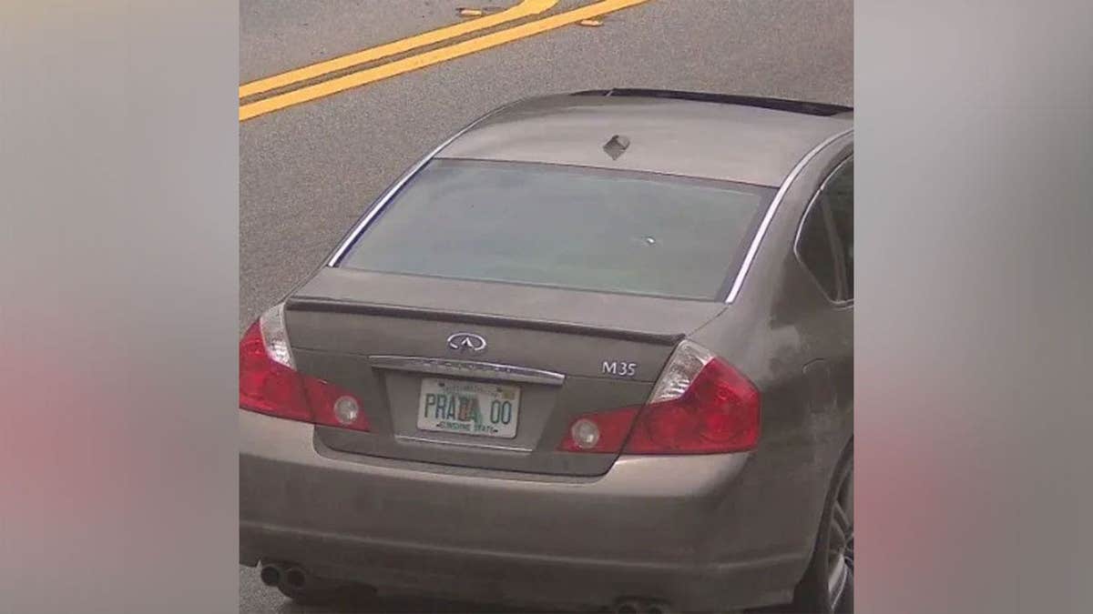 Photo of a car with a Florida license plate