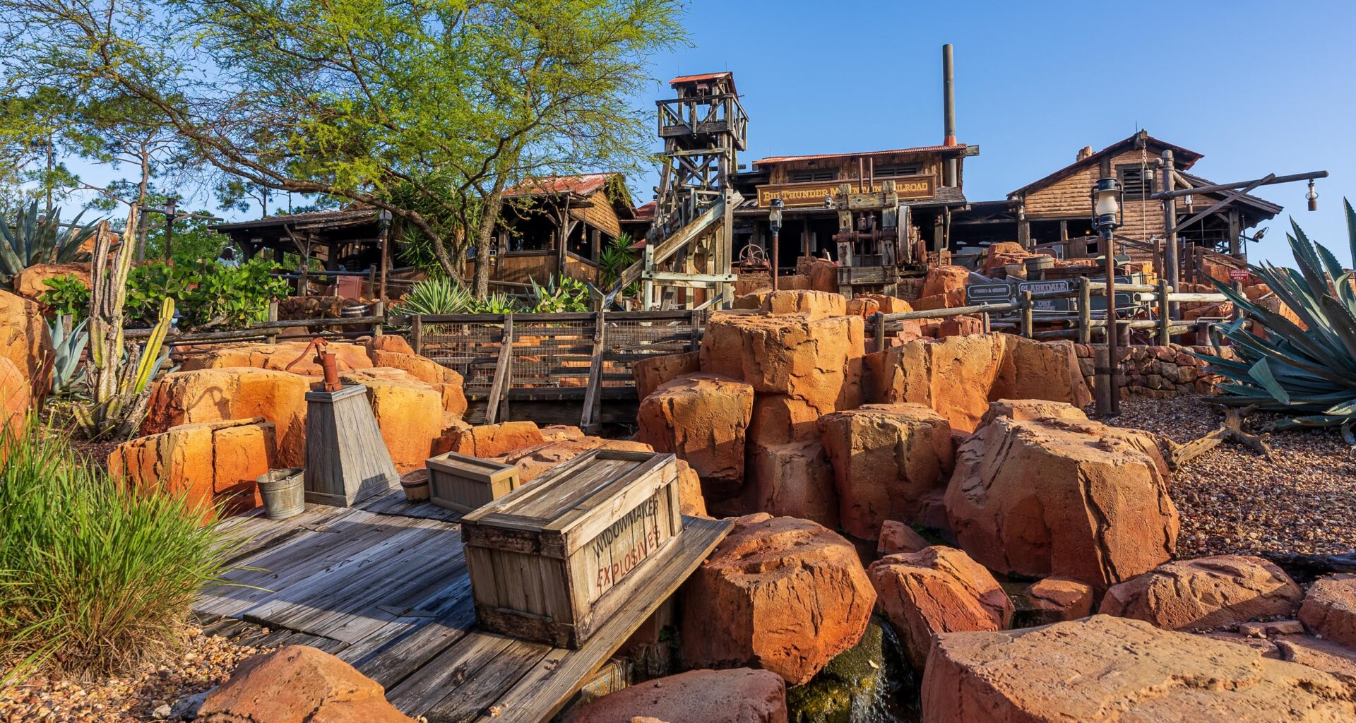 Big Thunder Mountain Railroad Closes After Fire Extinguisher Deployed on Reopening Day at Magic Kingdom