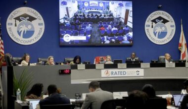 Broward School Board strengthens credit card rules
