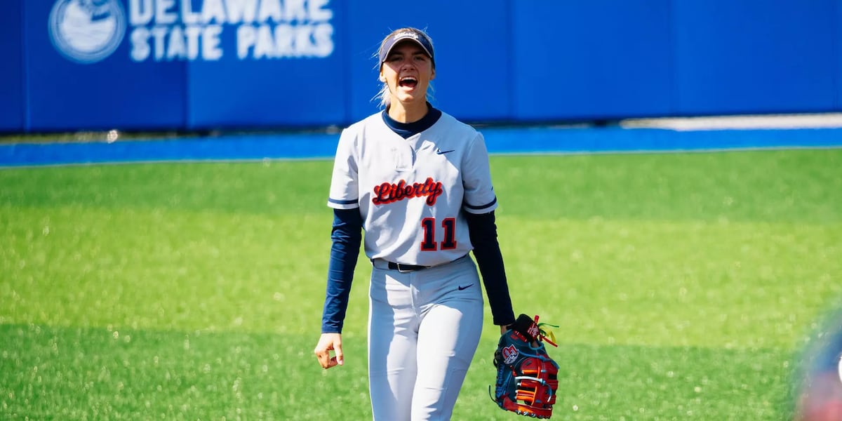 Liberty Softball can’t hold lead late, fall to Jacksonville State in CUSA finals, 7-4