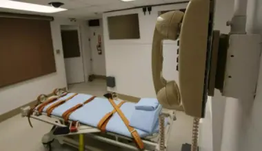 The bed in the execution room