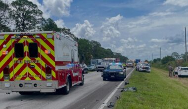 Multi-vehicle crash closes roads in Palm City, 2 hospitalized with traumatic injuries